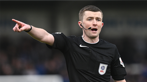 Man In The Middle | Ed Duckworth to officiate Salford clash